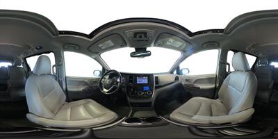 2018 Toyota Sienna XLE 8-Passenger   - Photo 19 - Sacramento, CA 95825