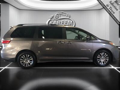 2018 Toyota Sienna XLE 8-Passenger   - Photo 4 - Sacramento, CA 95825