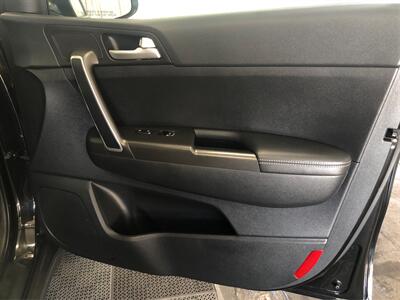 2017 KIA Sportage LX   - Photo 16 - Sacramento, CA 95825