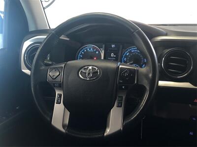 2018 Toyota Tacoma SR5 V6   - Photo 15 - Sacramento, CA 95825