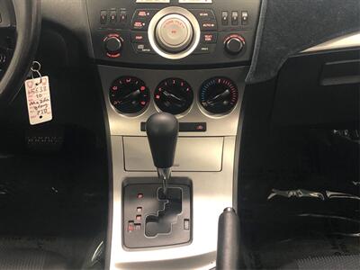 2010 Mazda Mazda3 i SV   - Photo 19 - Sacramento, CA 95825