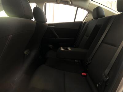 2010 Mazda Mazda3 i SV   - Photo 10 - Sacramento, CA 95825