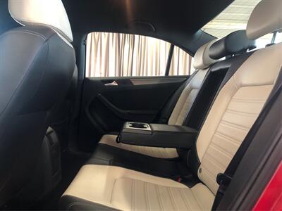 2016 Volkswagen Jetta 1.8T Sport   - Photo 10 - Sacramento, CA 95825