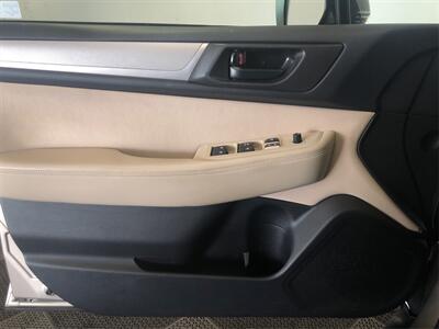 2015 Subaru Outback 2.5i   - Photo 15 - Sacramento, CA 95825
