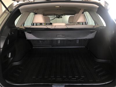 2015 Subaru Outback 2.5i   - Photo 12 - Sacramento, CA 95825