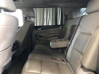 2019 GMC Yukon XL SLT   - Photo 10 - Sacramento, CA 95825