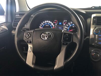 2019 Toyota 4Runner SR5 Premium   - Photo 14 - Sacramento, CA 95825
