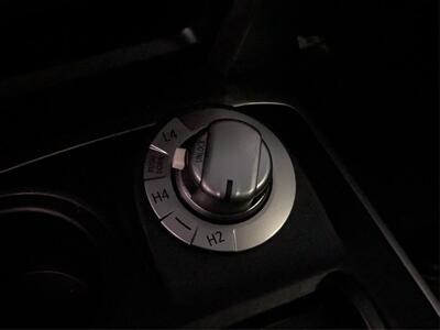 2019 Toyota 4Runner SR5 Premium   - Photo 24 - Sacramento, CA 95825