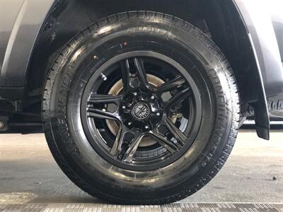 2019 Toyota 4Runner SR5 Premium   - Photo 17 - Sacramento, CA 95825