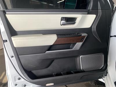 2024 Toyota Tundra Capstone HV   - Photo 19 - Sacramento, CA 95825