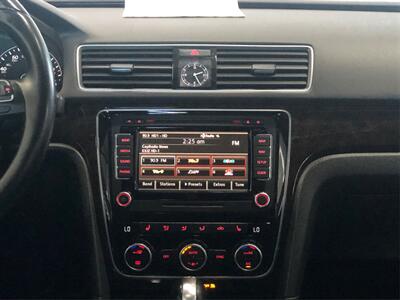2015 Volkswagen Passat 2.0L TDI SEL Premium   - Photo 14 - Sacramento, CA 95825