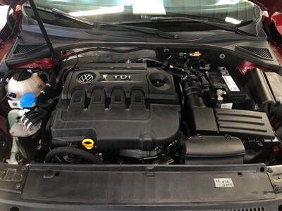 2015 Volkswagen Passat 2.0L TDI SEL Premium   - Photo 11 - Sacramento, CA 95825