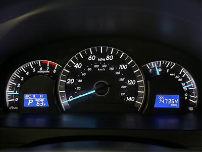 2014 Toyota Camry SE   - Photo 13 - Sacramento, CA 95825