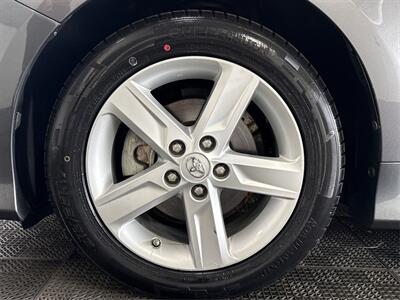 2014 Toyota Camry SE   - Photo 15 - Sacramento, CA 95825
