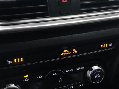 2017 Mazda Mazda3 Touring   - Photo 23 - Sacramento, CA 95825