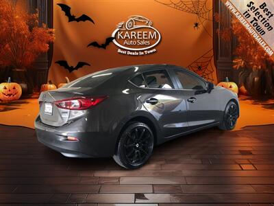 2017 Mazda Mazda3 Touring   - Photo 5 - Sacramento, CA 95825