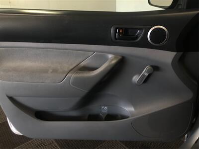 2005 Toyota Tacoma   - Photo 15 - Sacramento, CA 95825
