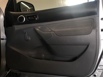2005 Toyota Tacoma   - Photo 16 - Sacramento, CA 95825