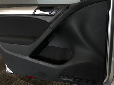 2011 Volkswagen Golf 2.5L   - Photo 16 - Sacramento, CA 95825