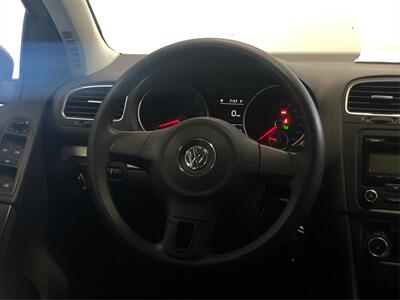2011 Volkswagen Golf 2.5L   - Photo 15 - Sacramento, CA 95825