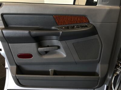 2006 Dodge Ram 3500 SLT - Photo 16 - Sacramento, CA 95825