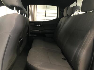 2017 Toyota Tacoma TRD Off-Road   - Photo 10 - Sacramento, CA 95825