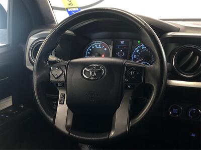 2017 Toyota Tacoma TRD Off-Road   - Photo 15 - Sacramento, CA 95825