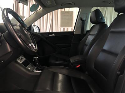 2014 Volkswagen Tiguan SEL   - Photo 9 - Sacramento, CA 95825