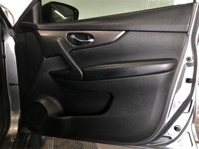 2015 Nissan Rogue S   - Photo 16 - Sacramento, CA 95825