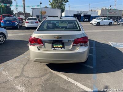 2016 Chevrolet Cruze Limited 1LT Auto   - Photo 6 - Visalia, CA 93292