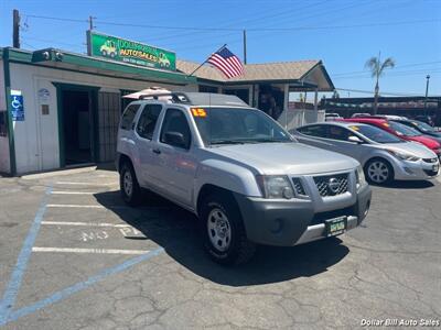 2015 Nissan Xterra X   - Photo 1 - Visalia, CA 93292