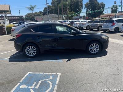 2014 Mazda Mazda3 i Touring   - Photo 8 - Visalia, CA 93292