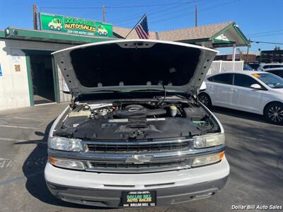 2001 Chevrolet Tahoe LT   - Photo 7 - Visalia, CA 93292