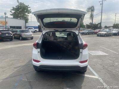 2018 Hyundai TUCSON SEL   - Photo 12 - Visalia, CA 93292