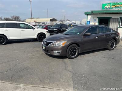 2015 Nissan Altima 2.5 S   - Photo 2 - Visalia, CA 93292