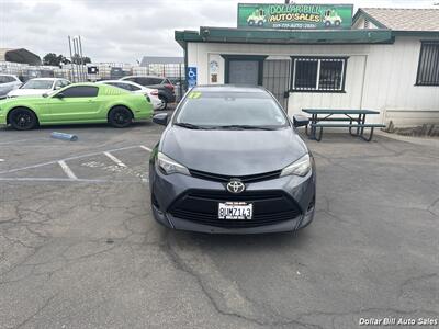 2017 Toyota Corolla LE Sedan