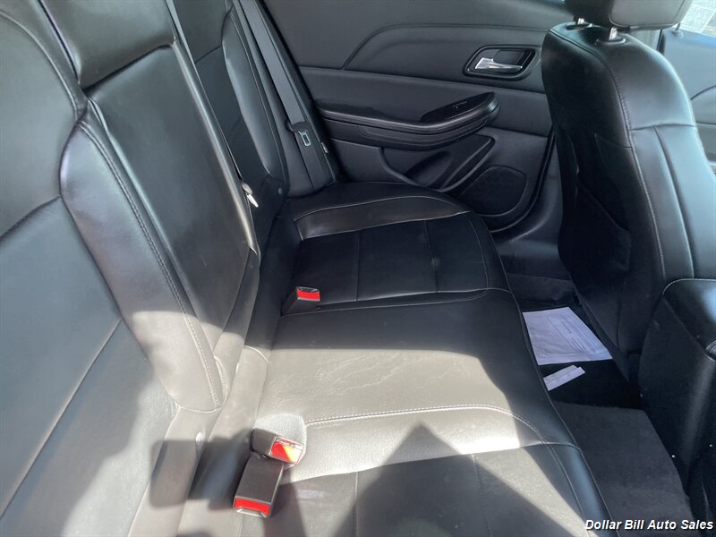 2016 Chevrolet Malibu Limited LTZ   - Photo 13 - Visalia, CA 93292