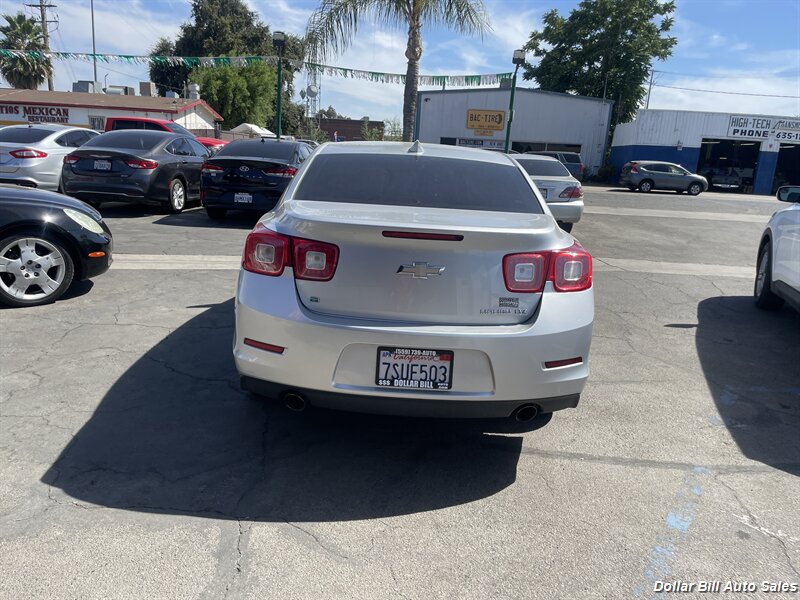 2016 Chevrolet Malibu Limited LTZ   - Photo 6 - Visalia, CA 93292