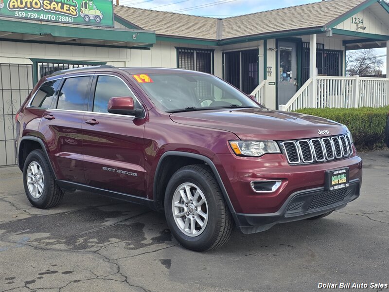 2019 Jeep Grand Cherokee Laredo E's photo