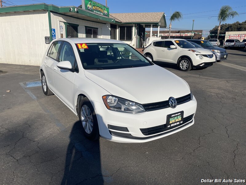 2016 Volkswagen Golf TSI S - Photo 2 - Visalia, CA 93292