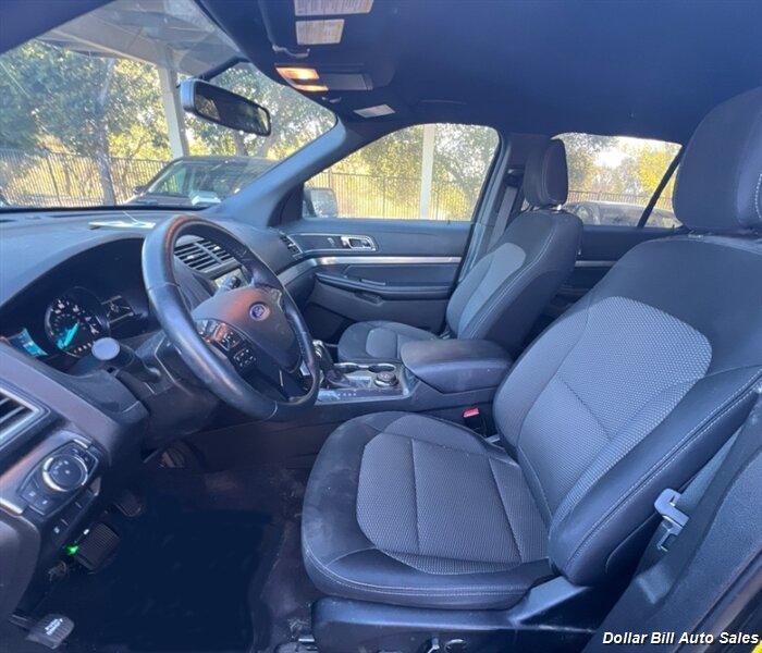 2018 Ford Explorer XLT - Photo 5 - Visalia, CA 93292