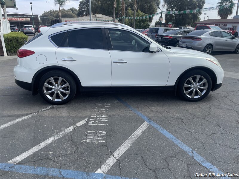 2011 INFINITI EX35 Journey   - Photo 8 - Visalia, CA 93292