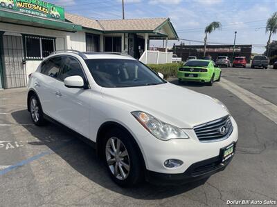 2011 INFINITI EX35 Journey Wagon