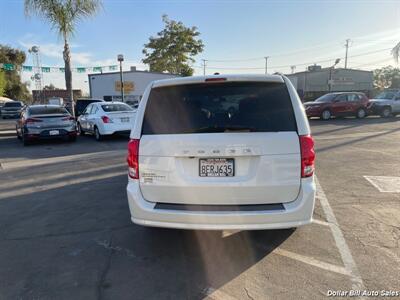 2018 Dodge Grand Caravan SE   - Photo 6 - Visalia, CA 93292