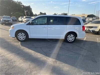 2018 Dodge Grand Caravan SE   - Photo 4 - Visalia, CA 93292