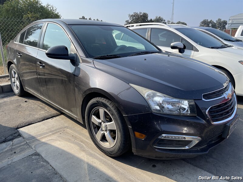 2015 Chevrolet Cruze 1LT Auto   - Photo 1 - Visalia, CA 93292
