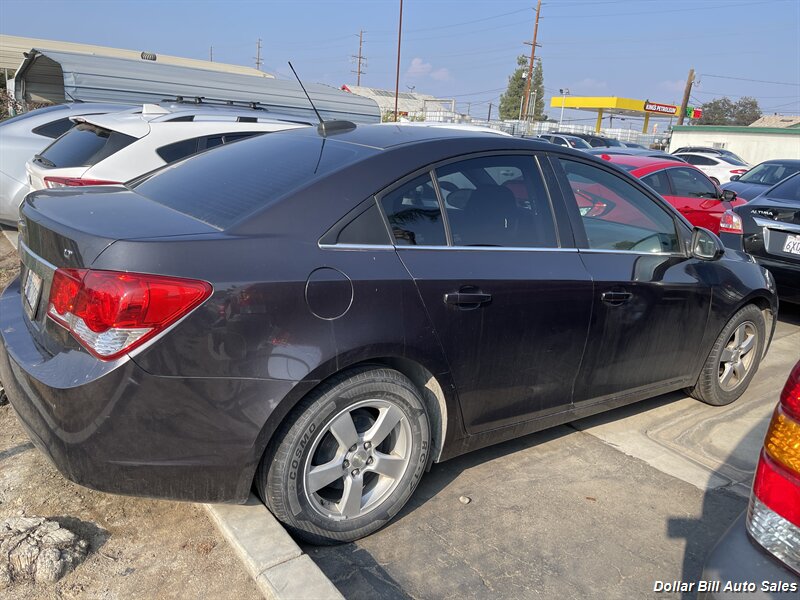 2015 Chevrolet Cruze 1LT Auto   - Photo 2 - Visalia, CA 93292