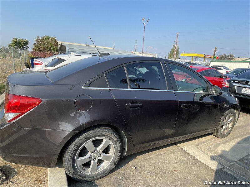 2015 Chevrolet Cruze 1LT Auto   - Photo 4 - Visalia, CA 93292