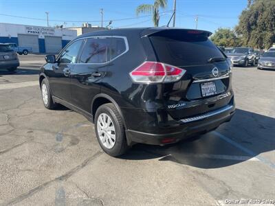 2016 Nissan Rogue S   - Photo 5 - Visalia, CA 93292