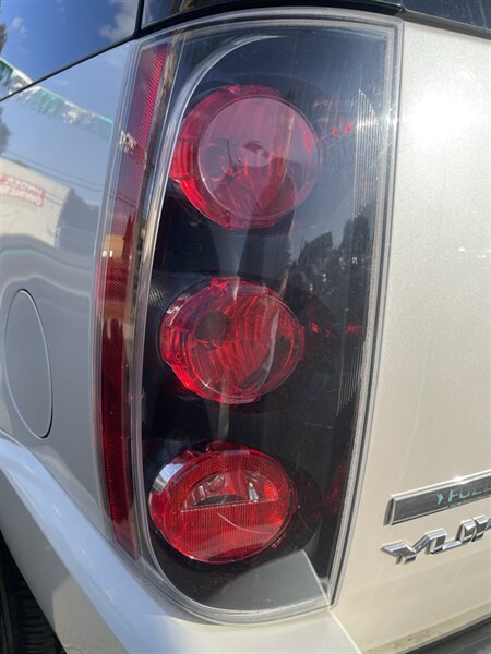 2012 GMC Yukon Denali   - Photo 13 - Visalia, CA 93292